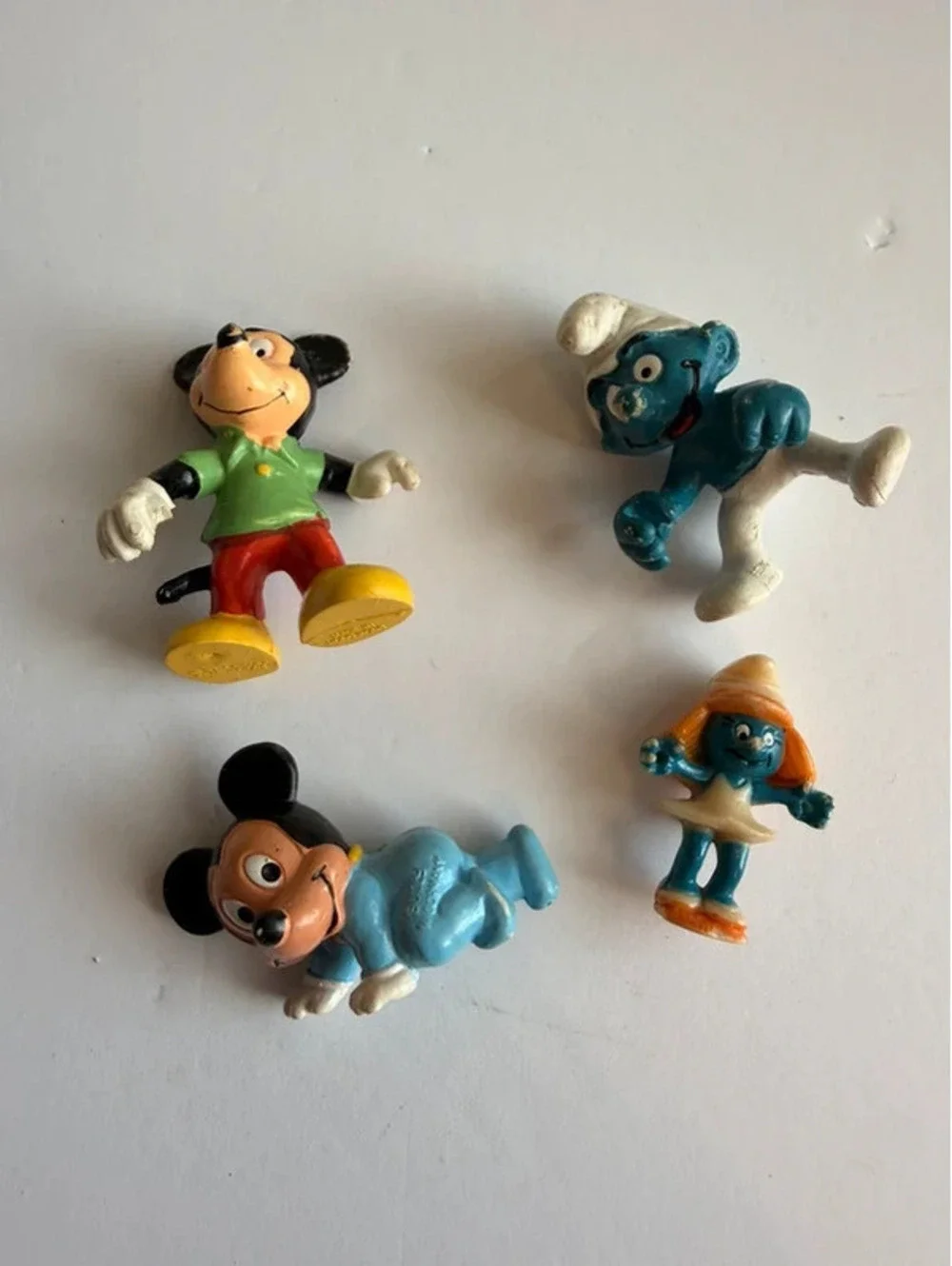 Lot of 4 80s Smurf and Mickey Mouse PVC figures